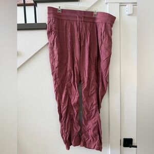 NWT The North Face Women’s Joggers in Pink